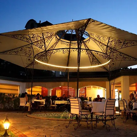 Garden Hotel Shumen