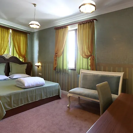 Garden Hotel Shumen