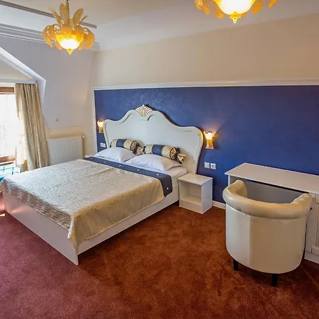 فندق Garden 3*